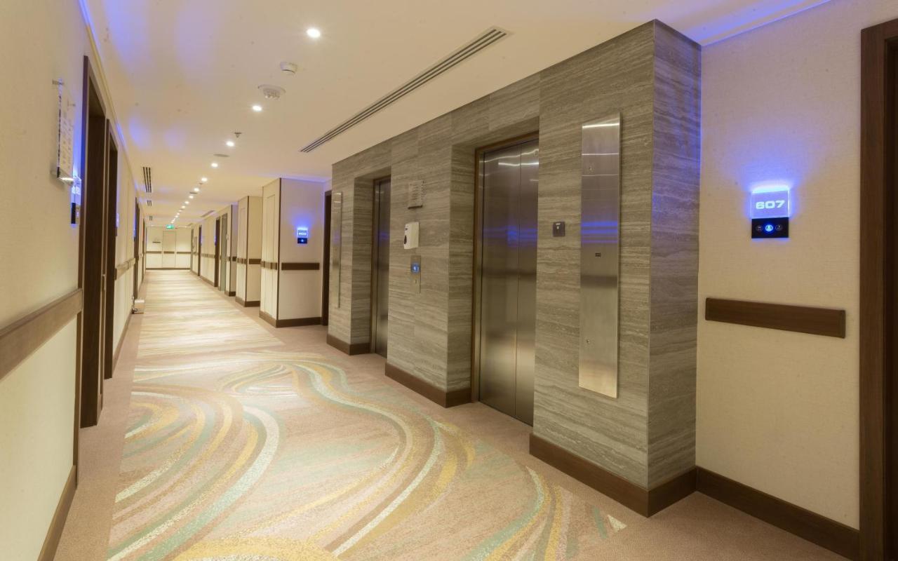 Comfort Hotel Jeddah King Road エクステリア 写真