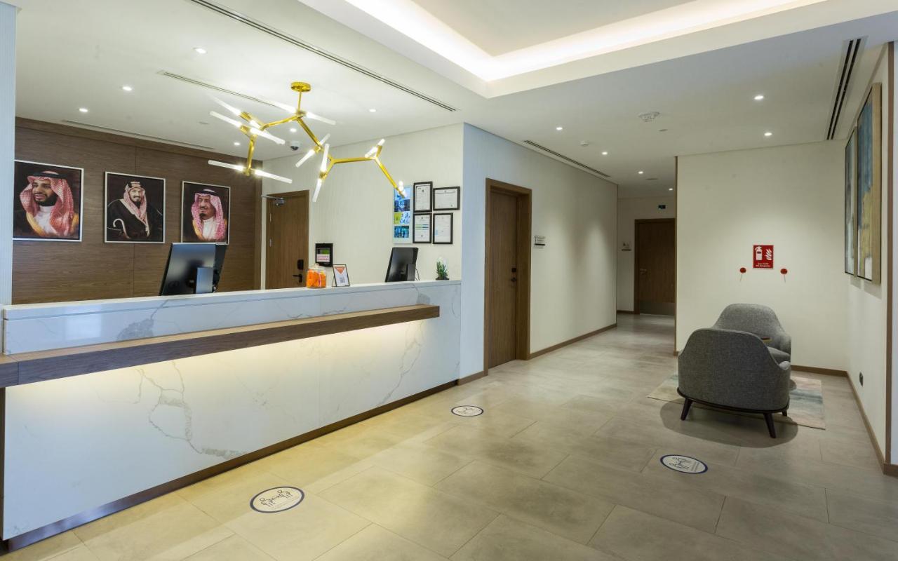 Comfort Hotel Jeddah King Road エクステリア 写真