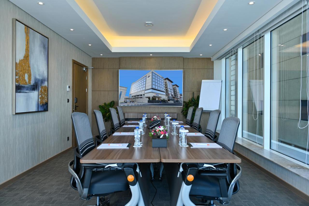 Comfort Hotel Jeddah King Road エクステリア 写真