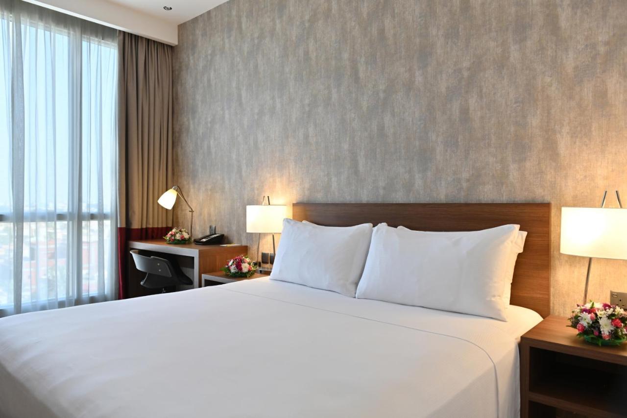 Comfort Hotel Jeddah King Road エクステリア 写真