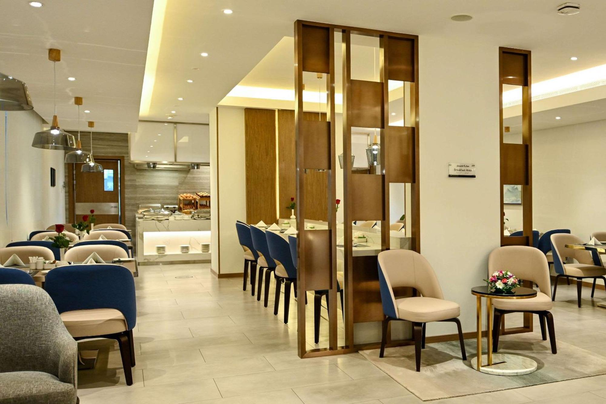 Comfort Hotel Jeddah King Road エクステリア 写真