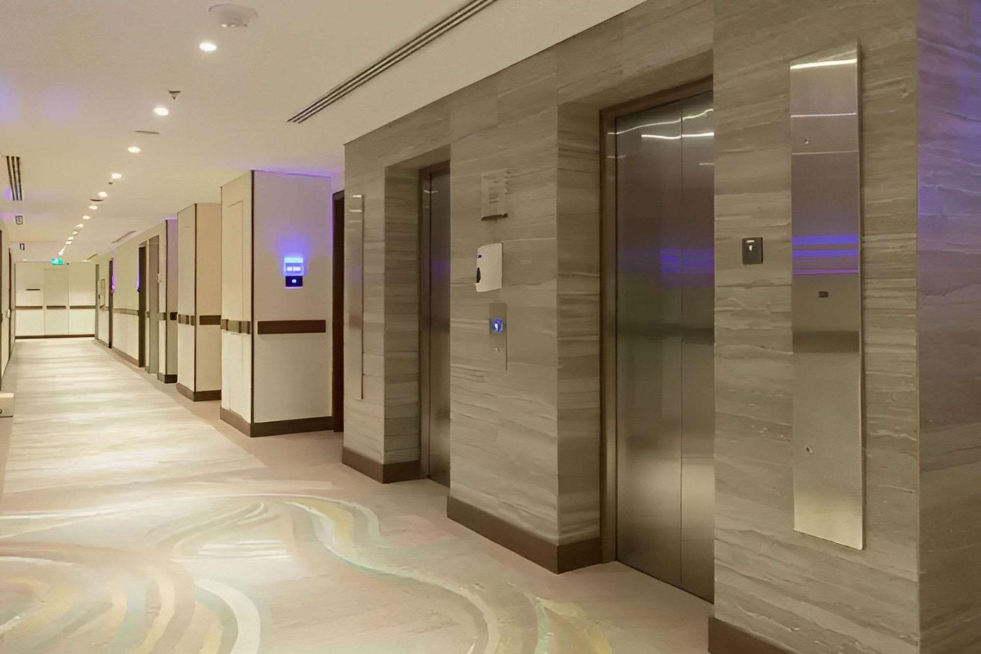 Comfort Hotel Jeddah King Road エクステリア 写真