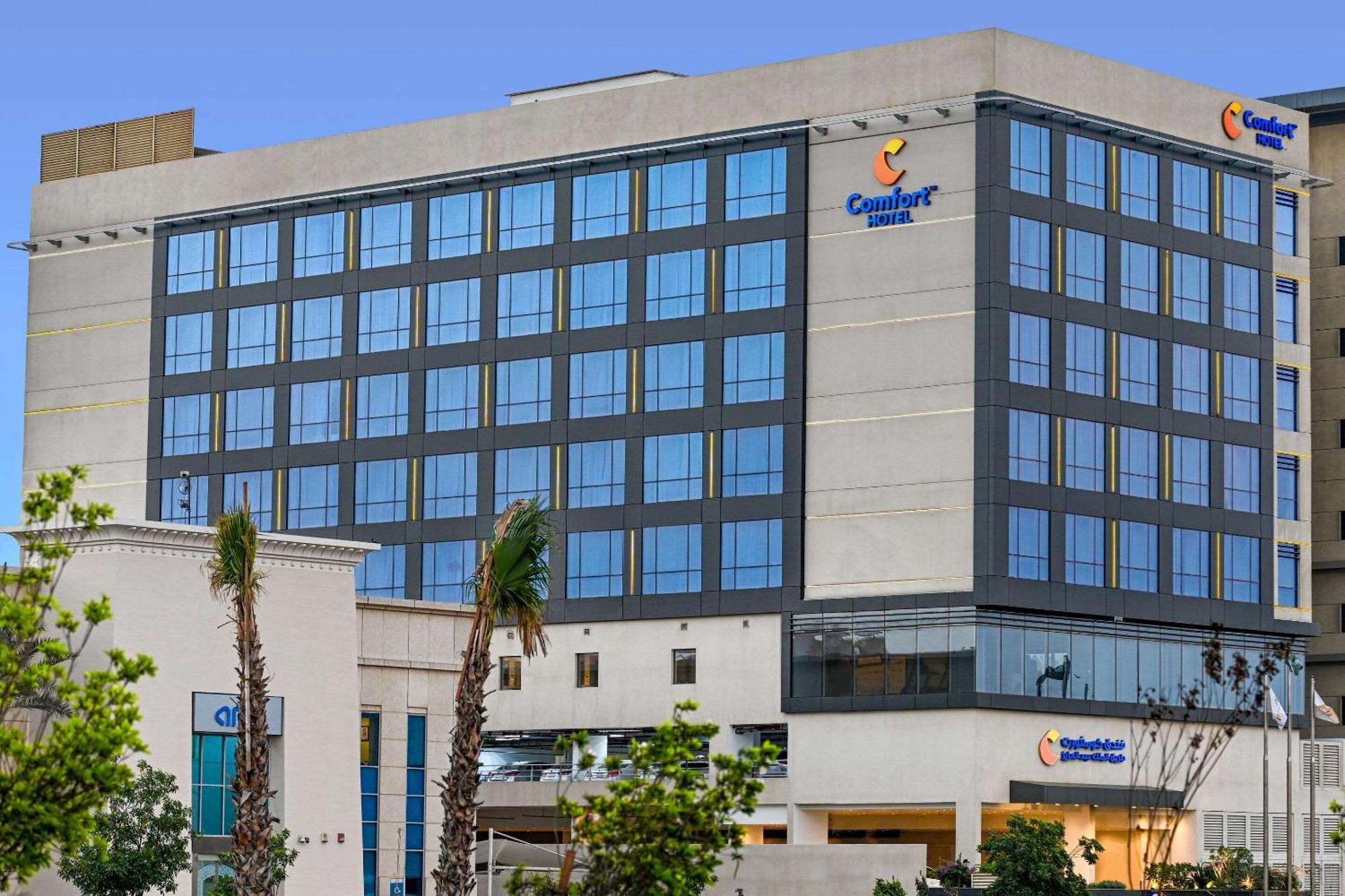 Comfort Hotel Jeddah King Road エクステリア 写真